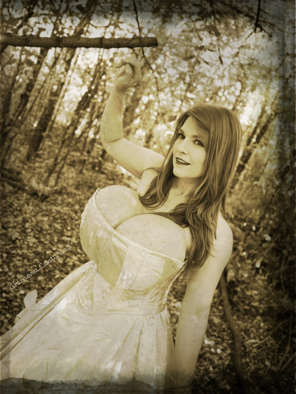 Loving Your Curves — A Practical Self-Acceptance Guide